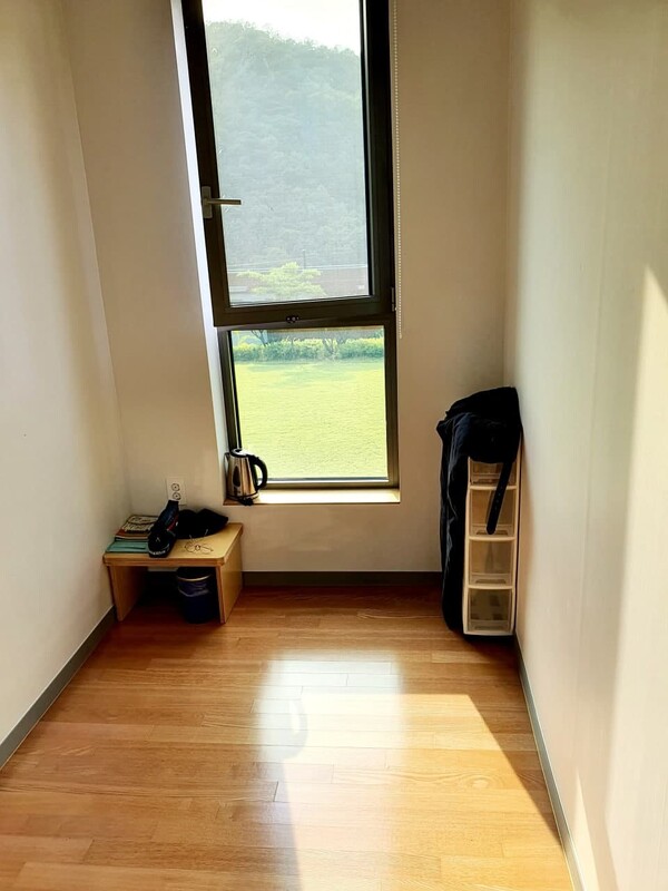 진짜 감옥과 비슷한 행복공장의 '내 안의 감옥'  (사진=하광용) 