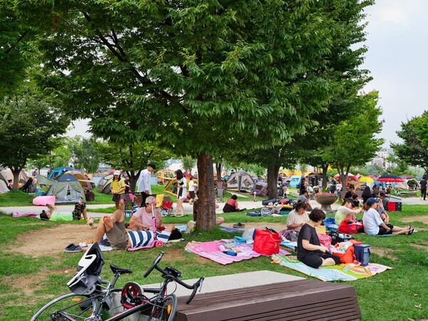  2019 도시건축비엔날레 Park No, 22, 116.8*200 Pigment Print /사진제공= 신경섭