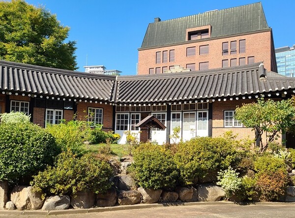 덕수궁 근처 성공회의 사제관. (사진=황현탁)