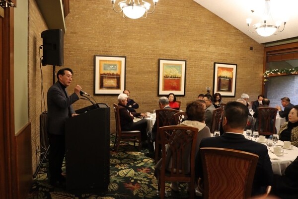 미국을 방문 중인 김석기 국민의힘이 미주 한인동포와 간담회에서 발언하고 있다. (사진=김석기 국민의힘 의원 블로그) 