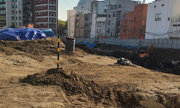 서울 종로구 인사동 117번지 일대 재개발 지역. 공사 중 문화재가 발견돼 발굴 조사 작업이 진행되고 있다. (사진=황현탁)