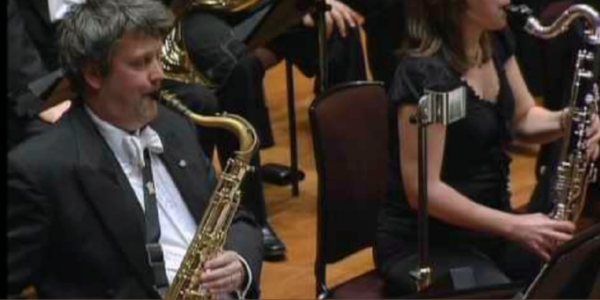 프로코피에프의 '로미오와 줄리엣' 중에서 테너 색소폰, 오른쪽은 베이스 클라리넷, 런던 심포니