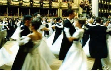 뮤직, 댄스.. 누가 봐도 비엔나, 또는 비엔나스러운..