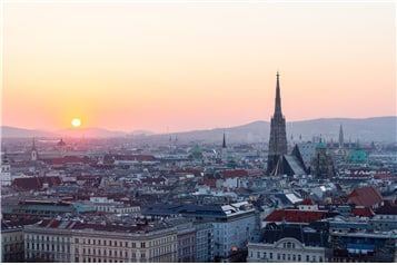중부 유럽과 동부 유럽의 경계 도시 비엔나의 아침 (출처, Pixabay)