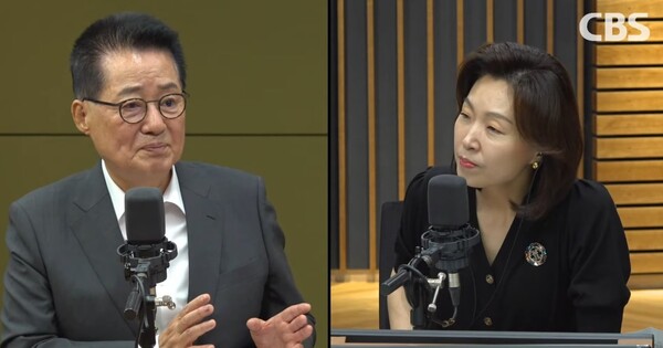 박지원 전 국가정보원장이 10일 CBS라디오 '김현정의 뉴스쇼'에 출연해 사회자의 질문을 받고 답변하고 있다. (사진=뉴스1)