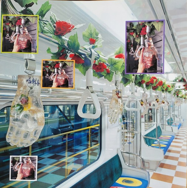 ‘화장실에는 환희가 있어요’ 전동차 2000년 / 사진제공 = 엄혁용 