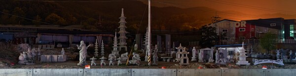 스톤마켓 포천150×580 cm Pigment Print 2020 / 사진제공 =조현택 작가