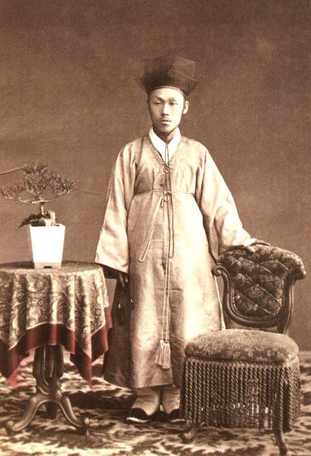 김옥균(1882년 촬영)