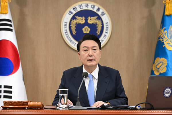 윤석열 대통령이 19일 서울 용산 대통령실 청사에서 열린 국무회의에서 발언하고 있다. (사진=연합뉴스)