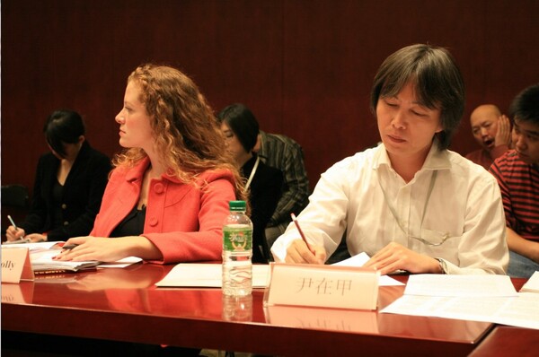 아라리오갤러리 총감독 시절(2005~2010)의 윤재갑. / 사진 제공 =윤재갑