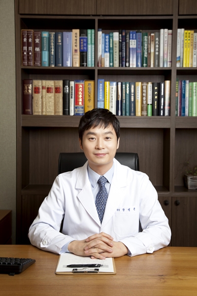 로아한의원 강남점 장석원 원장