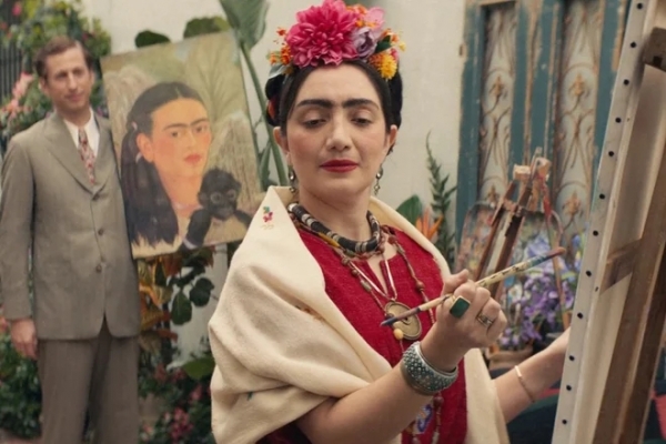 프리다 칼로와 빈센트 반 고흐가 등장하는 광고의 한 장면.