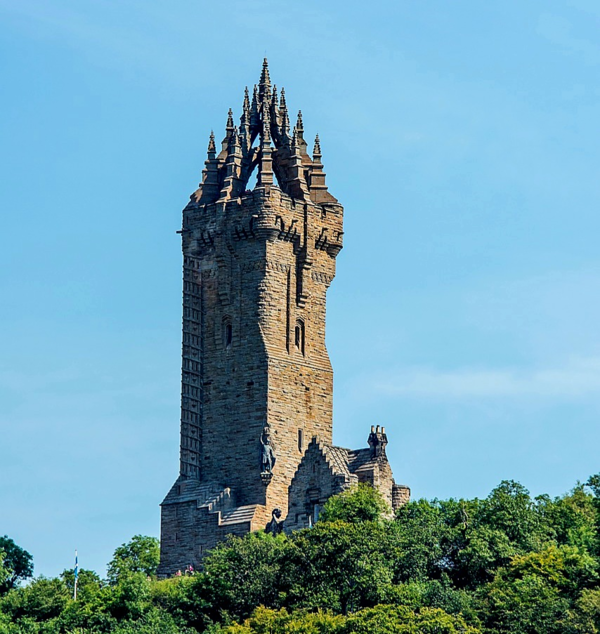 스털링 전투지에 세워진 윌리엄 월레스의 기념비 (출처, pixabay)