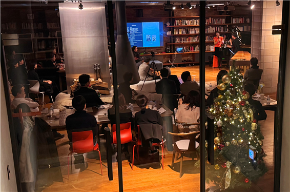 음악당에서 열리는 정규 음악회와는 다른 분위기에서 펼쳐지는 하우스음악회