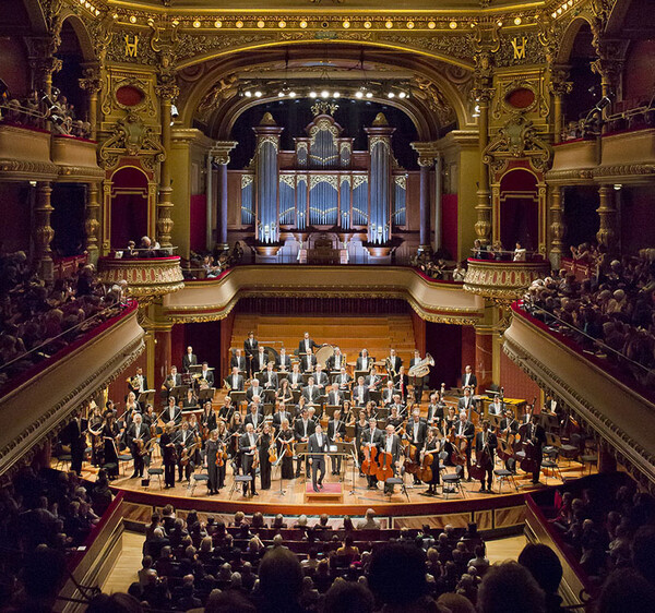 스위스 로망드 오케스트라.