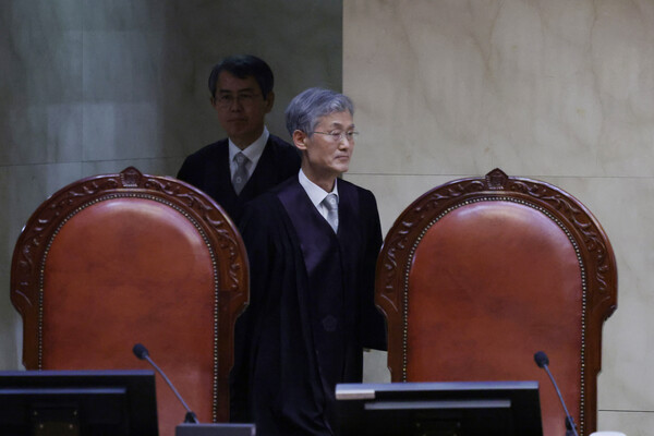 조희대 대법원장이 1일 서울 서초구 대법원에서 열린 이재명 민주당 대선 후보의 공직선거법 위반 사건 상고심 선고 재판에 참석하고 있다. (사진=연합뉴스)