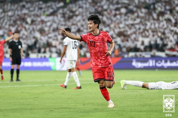 6일(한국시간) 이라크 바스라국제경기장에서 열린 2026 FIFA 북중미 월드컵 3차예선 이라크 경기에서 골을 넣은 김진규 선수가 세레머니를 하고 있다. (사진=연합뉴스 / 대한축구협회)