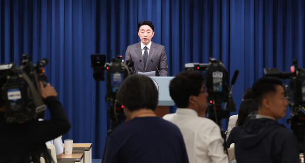 강훈식 대통령 비서실장이 23일 용산 대통령실에서 장관 후보자 지명 관련 브리핑을 하고 있다. (사진=연합뉴스)