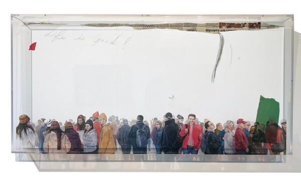 플랙시 글래스 위에 디지털 프린트와 콜라쥬 뉴스페이퍼, 2025년