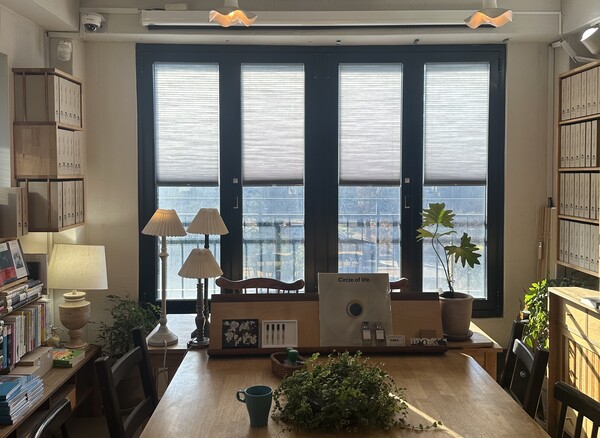 서점 리스본의 2층 책읽는공간. (사진=김희연)