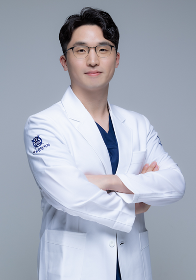 강서구 365서울원탑치과 한경재 교정원장