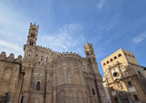 외세의 경연장 시칠리아 - 뉴스 썸네일 이미지