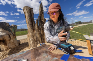 완벽하지 않아도 괜찮다- 진 신(Jean Shin)의 디아스포라 미학 - 뉴스 썸네일 이미지