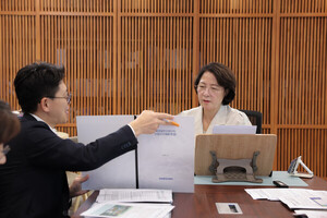 경기도, 반도체 투자환경 개선 속도...평택캠 용적률 완화 검토 - 뉴스 썸네일 이미지